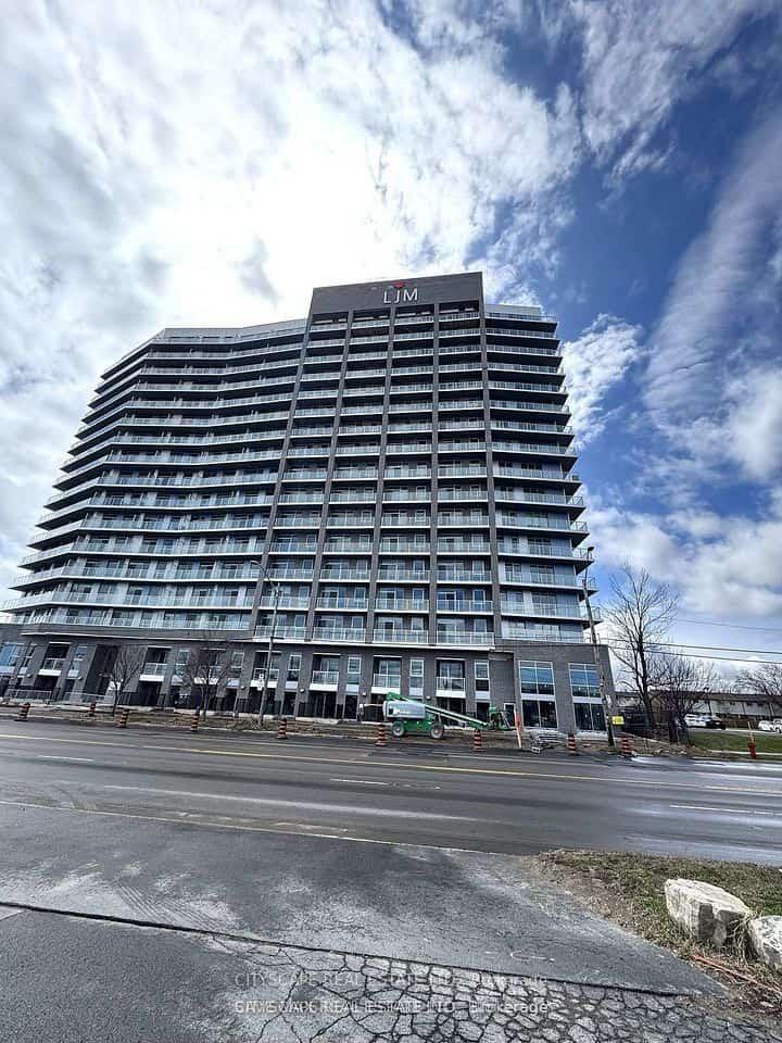 2782 Barton Street #809, Hamilton, ON L8E 0L3