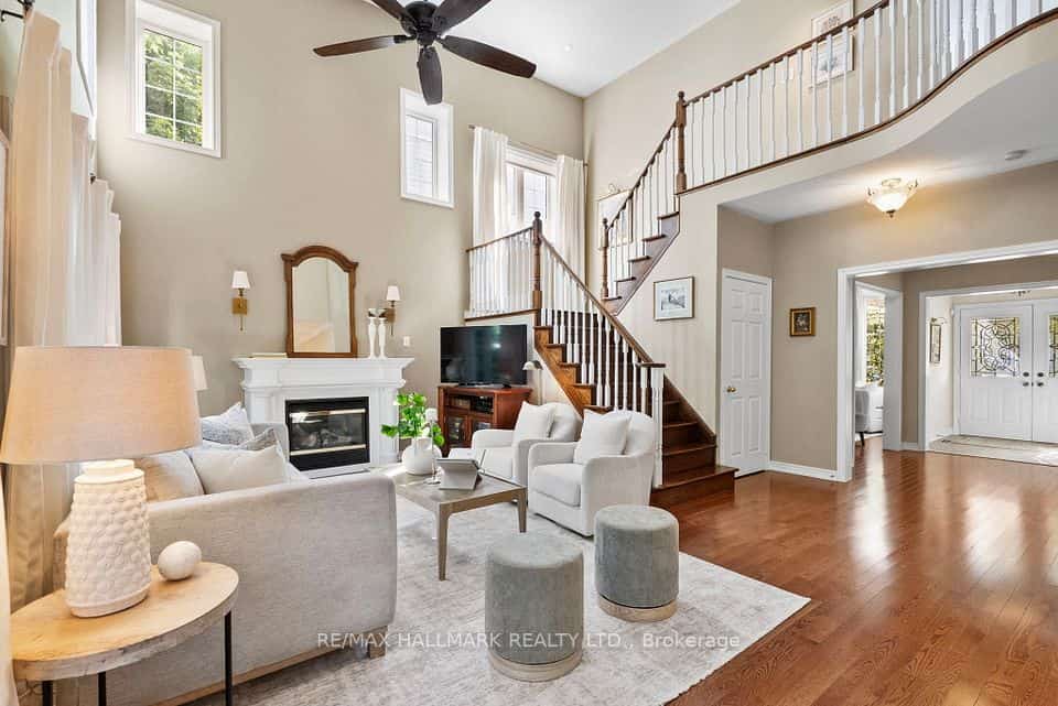 4 Lythgoe Lane, Ajax, ON L1Z 1N6
