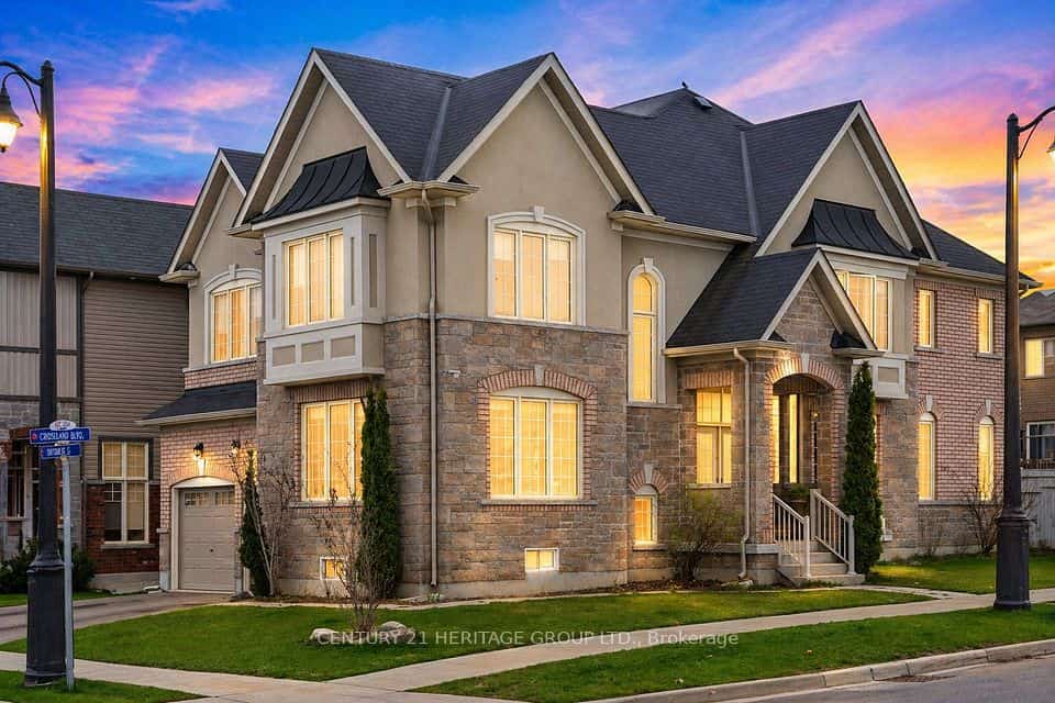 68 Kidd Street, Bradford West Gwillimbury, ON L3Z 0V5