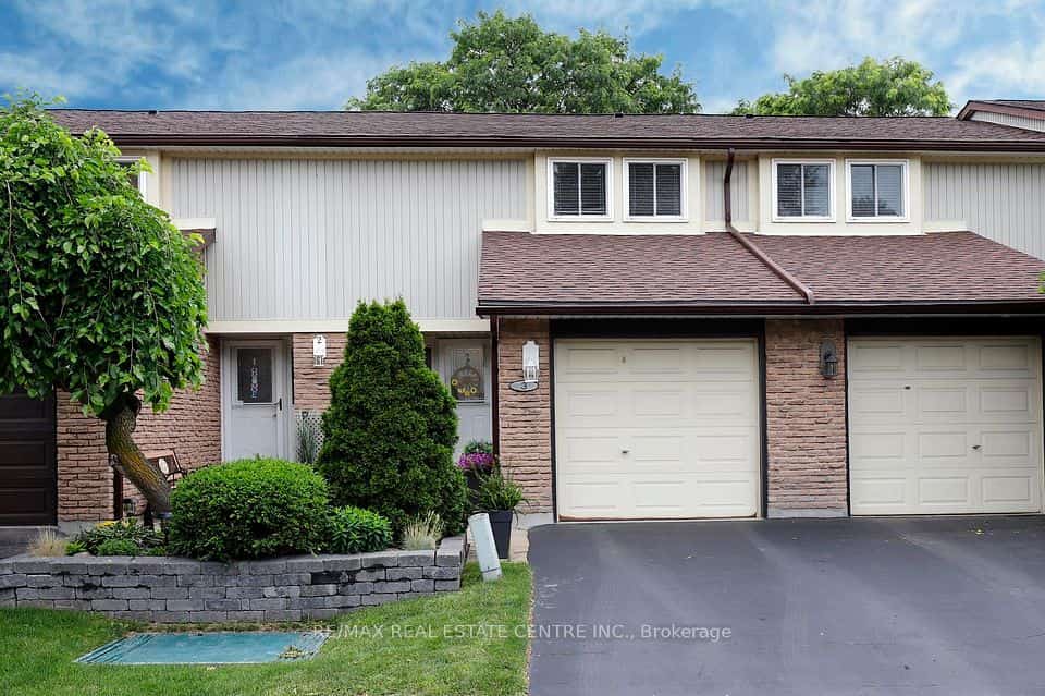 341 Wilson Drive #3, Milton, ON L9T 3Y9