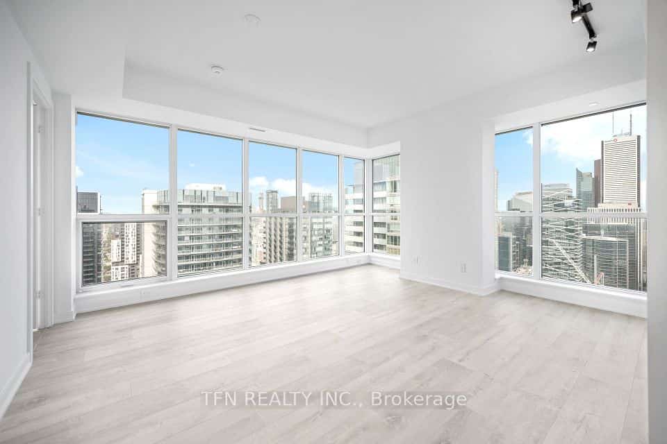 327 King Street W #4506, Toronto, ON M5A 0Y5