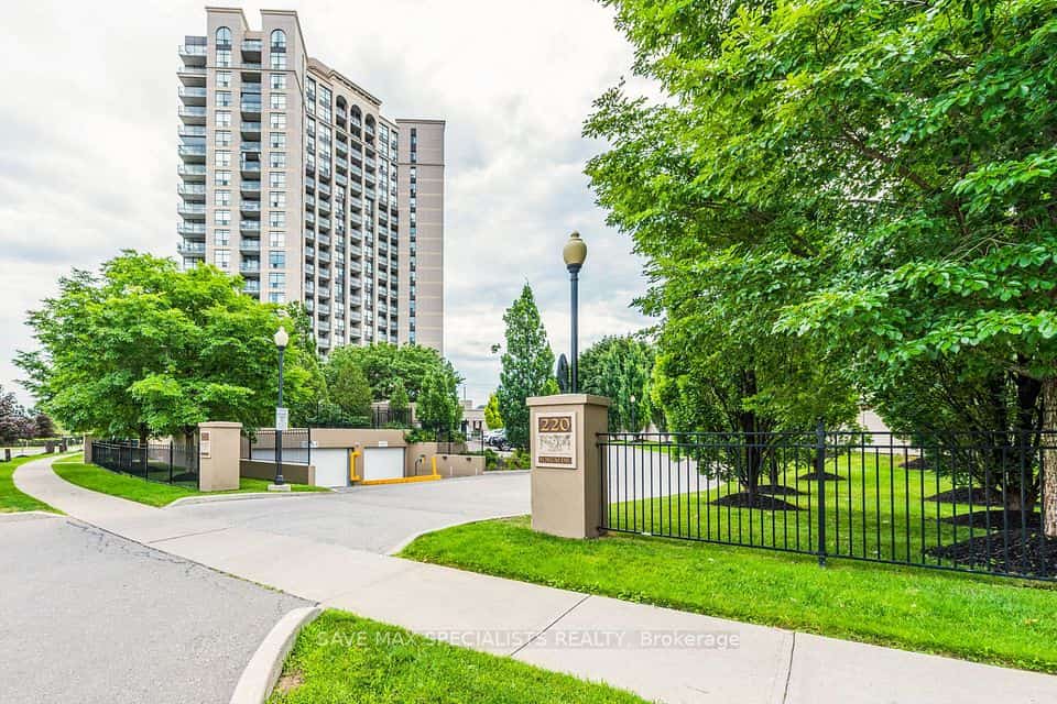 220 Forum Drive #1809, Mississauga, ON L4Z 4K1