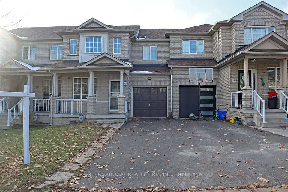 340 Flagstone Way, Newmarket, ON L3X 2R8