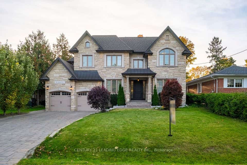 12 JONQUIL Crescent, Markham, ON L3P 1T4