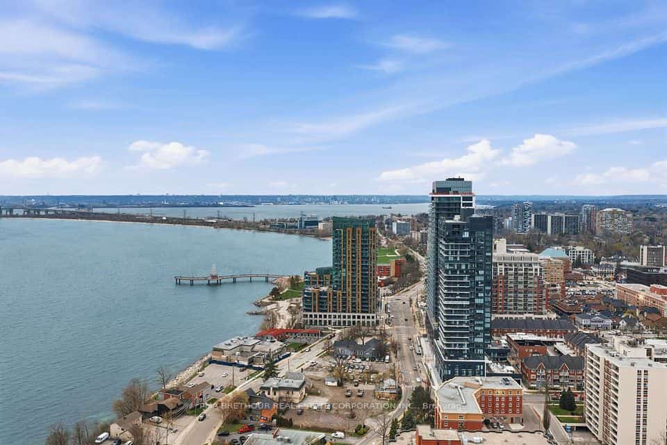 370 Martha Street #2603, Burlington, ON L7R 0G9