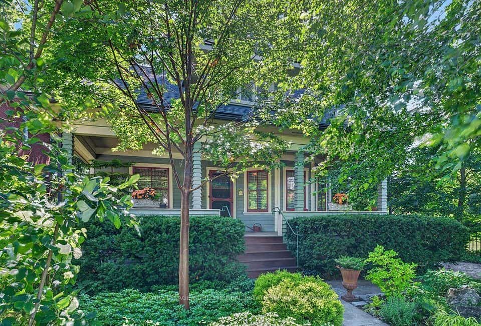 526 Burlington Avenue, Burlington, ON L7S 1R8