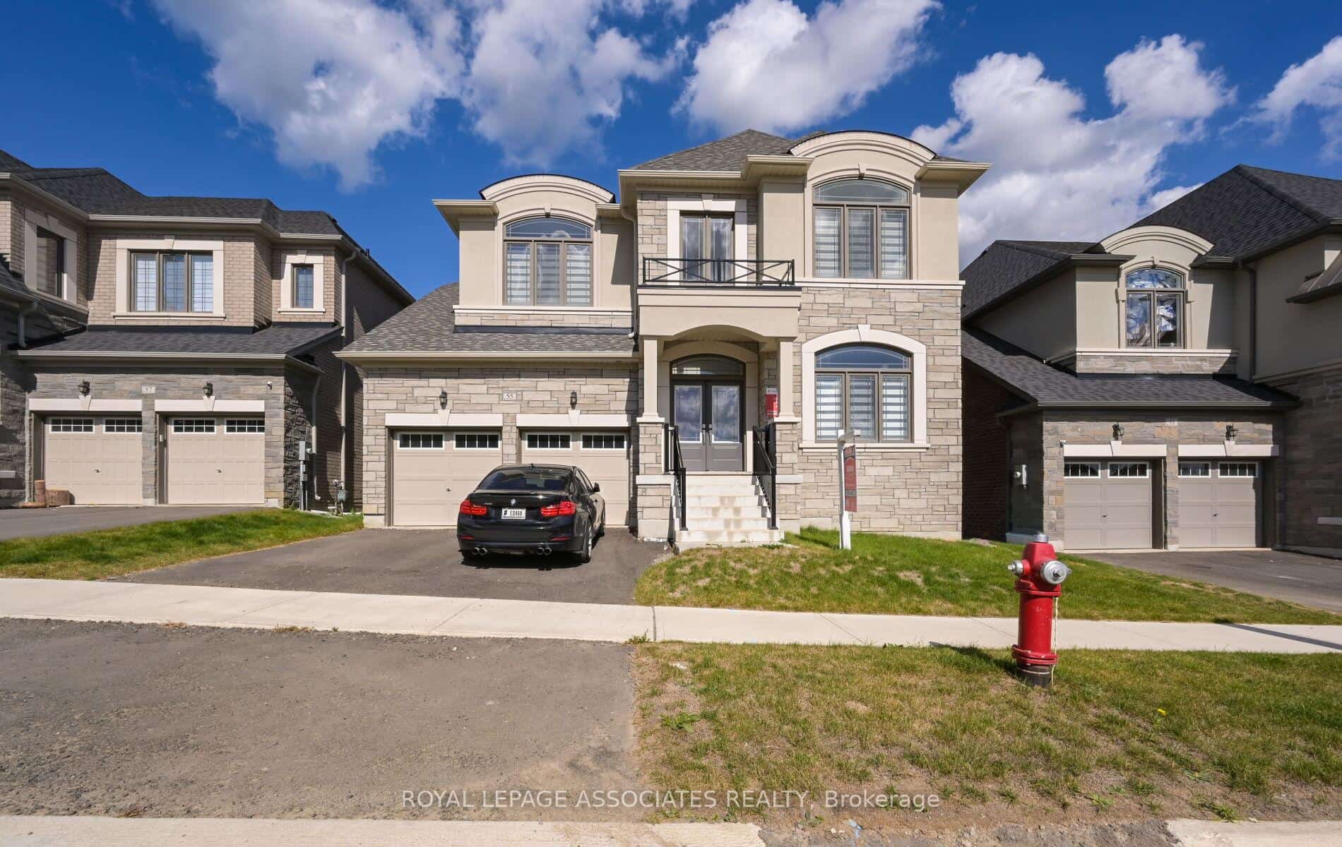 55 Raspberry Ridge Avenue, Caledon, ON L7C 4N1