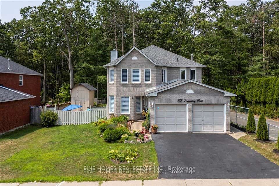 153 Browning Trail, Barrie, ON L4N 6R2