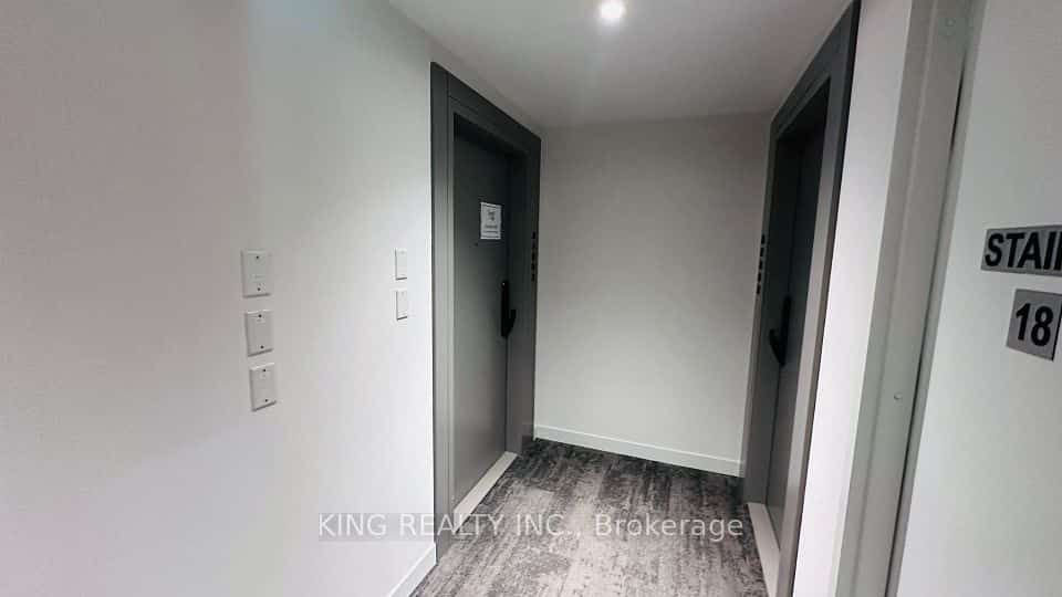 3079 Trafalgar Road #1802, Oakville, ON L6H 8C5
