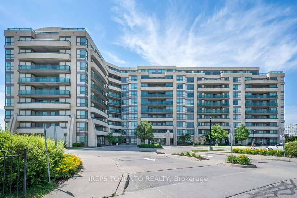 75 Norman Bethune Avenue #209, Richmond Hill, ON L4B 0B6
