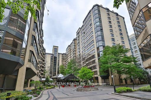 211 N Saint patrick Street S, Toronto