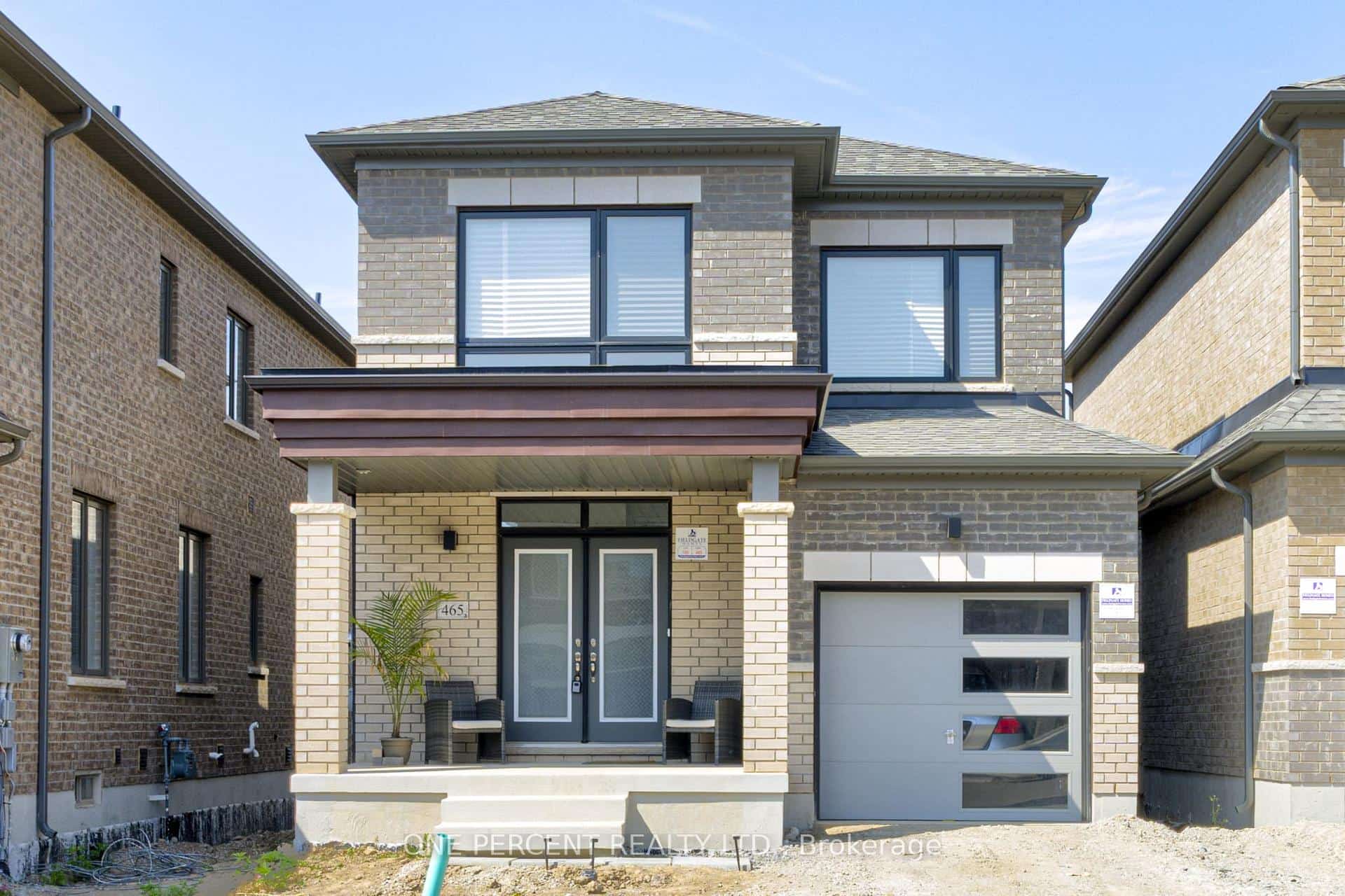 465 Kennedy Circle W, Milton, ON L9E 2C4