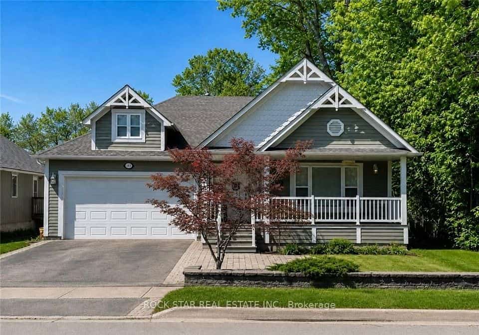 996 BEACH Boulevard, Hamilton, ON L8H 6Z4