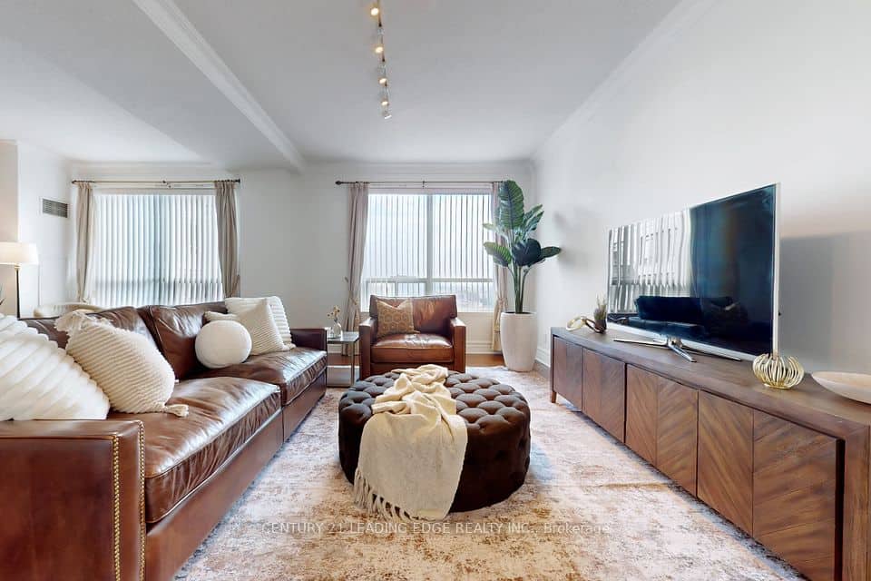 62 Suncrest Boulevard, Markham