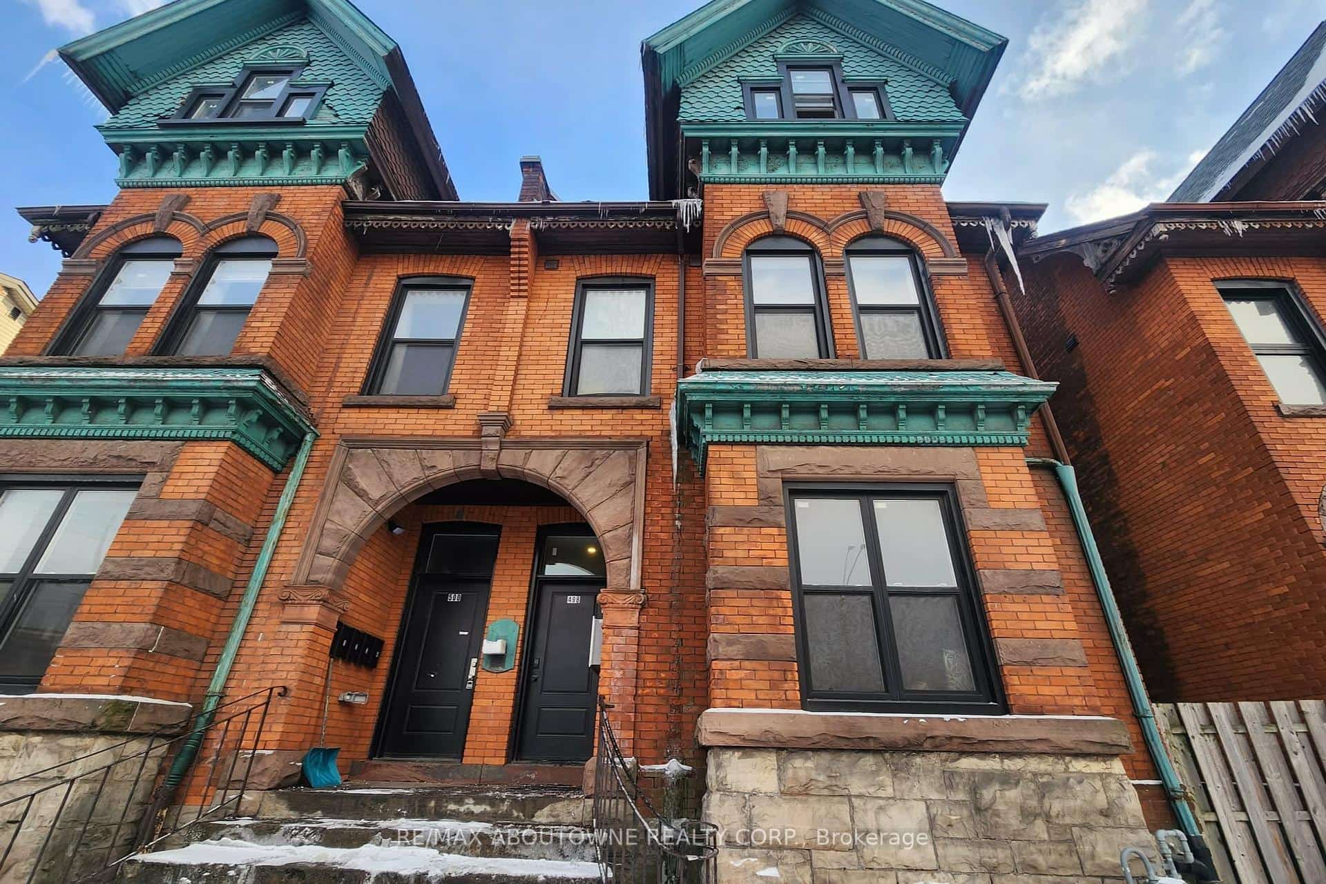 498 Main Street E #1A, Hamilton, ON L8N 1K7
