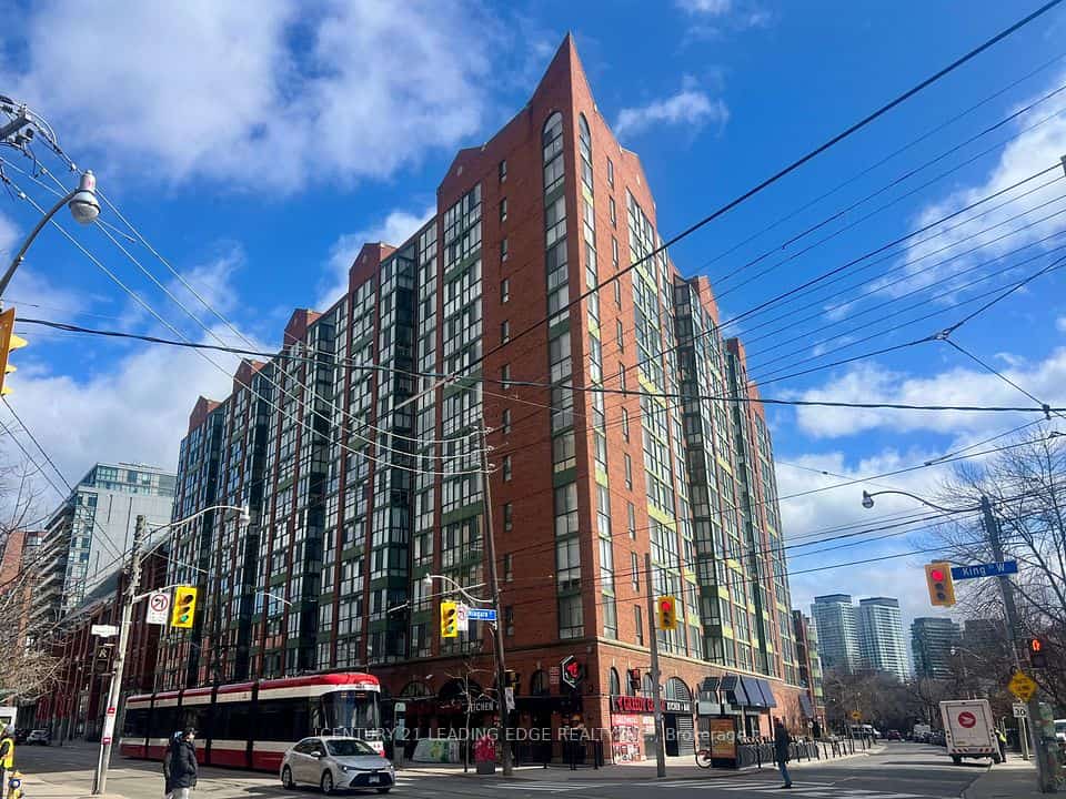 801 King Street W #903, Toronto, ON M5V 3C9