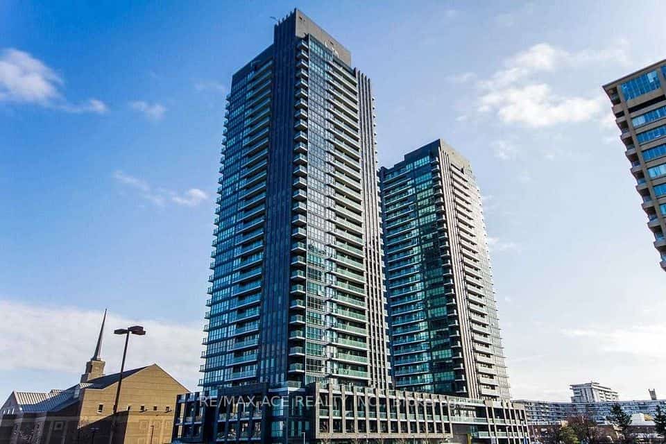 6 Sonic Way #1501, Toronto, ON M3C 0P1