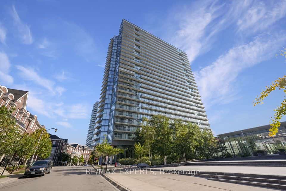 103 The Queensway #1915, Toronto, ON M6S 5B5