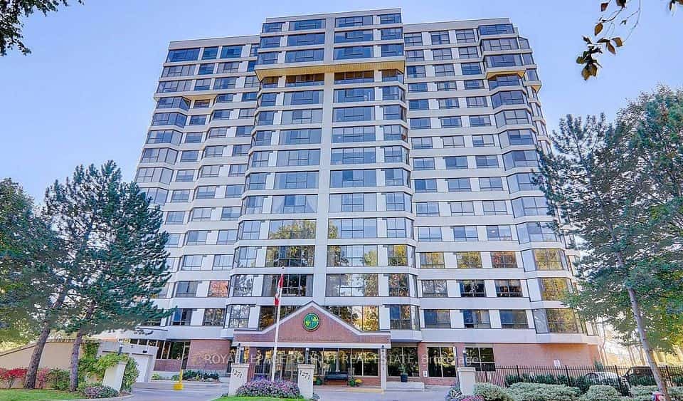 1271 Walden Circle #508, Mississauga, ON L5J 4R4