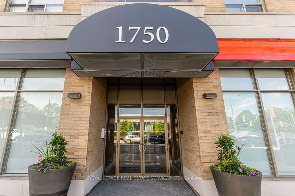 1750 Bayview Avenue #202, Toronto, ON M4G 4H6