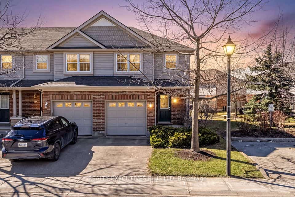 30 Imperial Road S #70, Guelph, ON N1K 1Y2