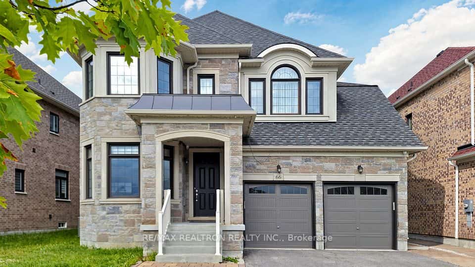 66 Dog Wood Boulevard, East Gwillimbury, ON L9N 0T3