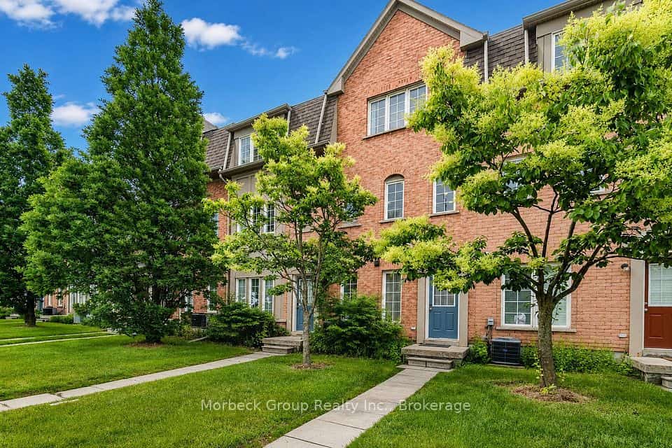 1100 Begley Street #24, Pickering, ON L1W 4B3