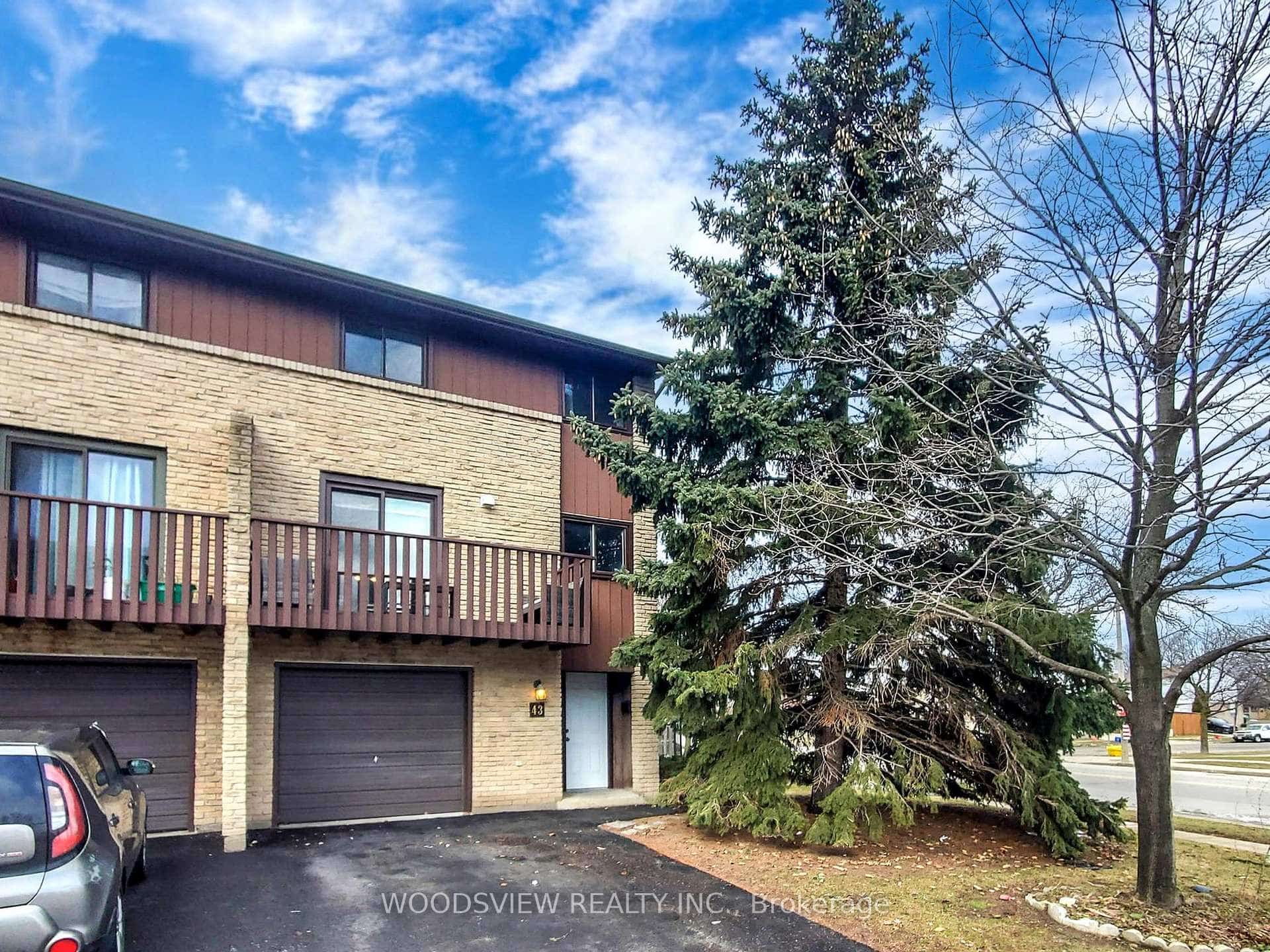 1250 Limeridge Road E #43, Hamilton, ON L8W 1P1