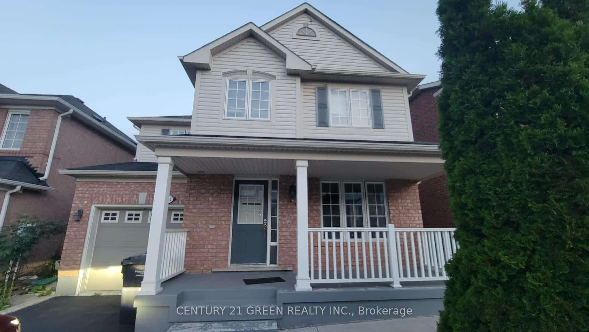 163 Decker Hollow Circle, Brampton, ON L6X 0L1