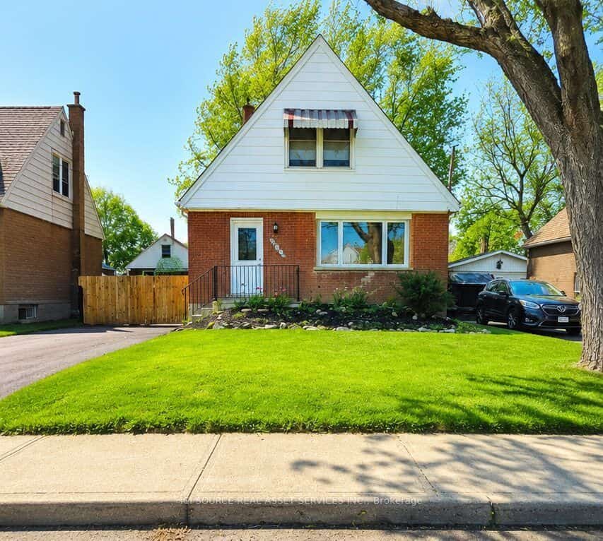 274 East 38th Street, Hamilton, ON L8V 4G3
