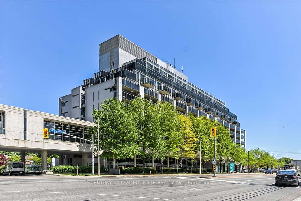1040 The Queensway #710, Toronto, ON M8Z 0A7