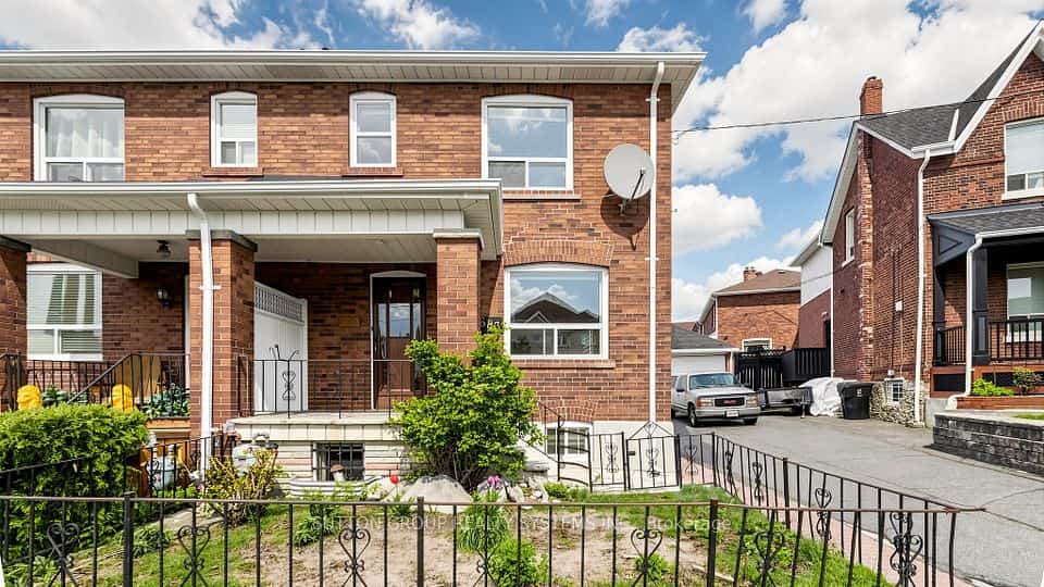 683 Old Weston Road, Toronto, ON M6N 3B6