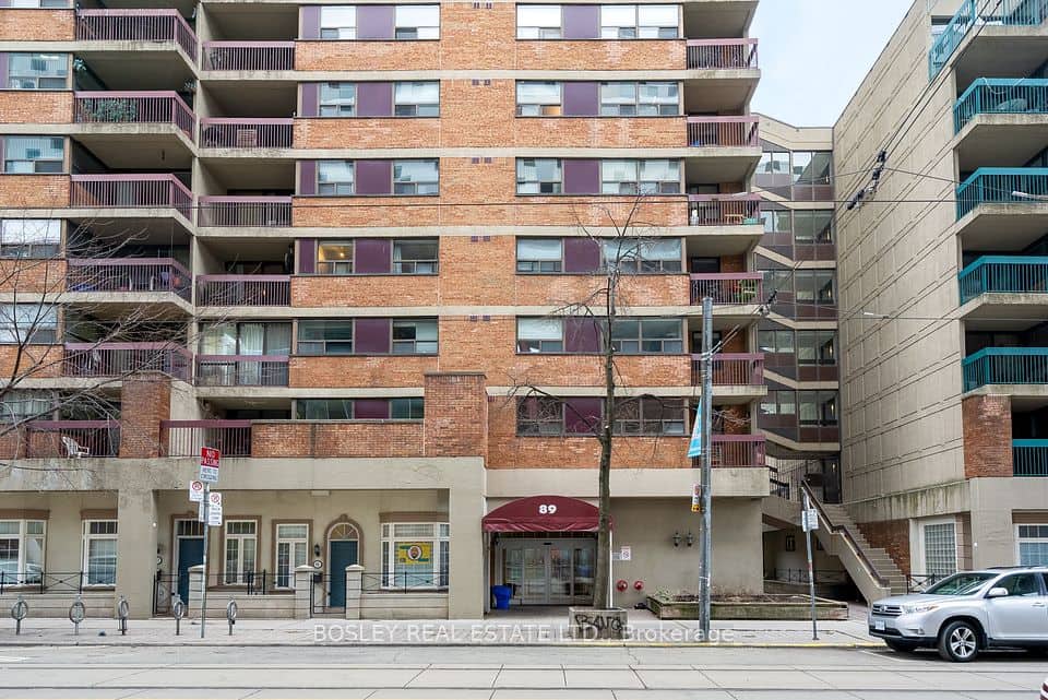 89 McCaul Street W, Toronto