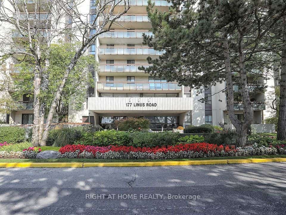 177 Linus Road, Toronto