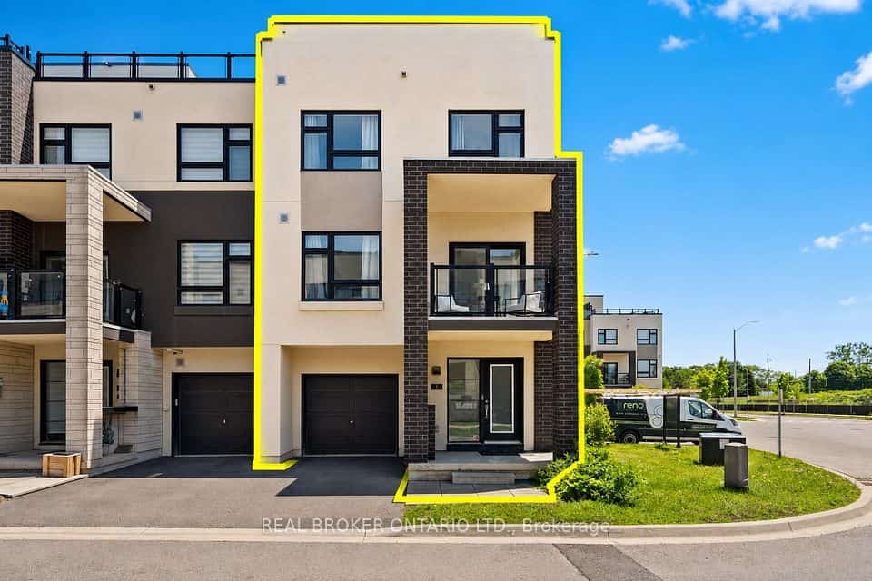 1121 Cooke Boulevard #1, Burlington, ON L7T 0C3