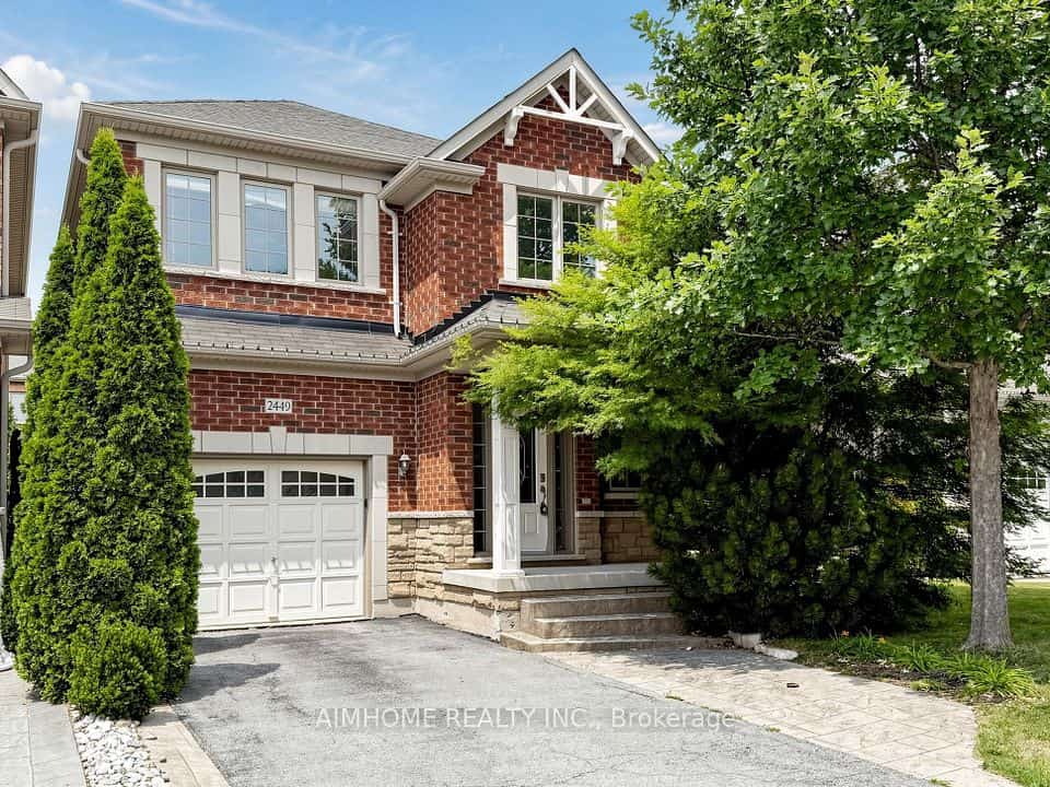 2449 Kwinter Road, Oakville, ON L6M 0K6