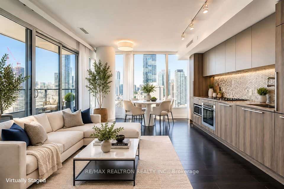 85 Wood Street #3303, Toronto, ON M4Y 0E8