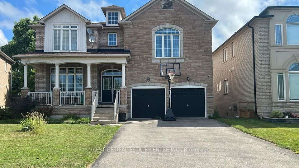 1527 Stewart Crescent, Milton, ON L9T 6P8