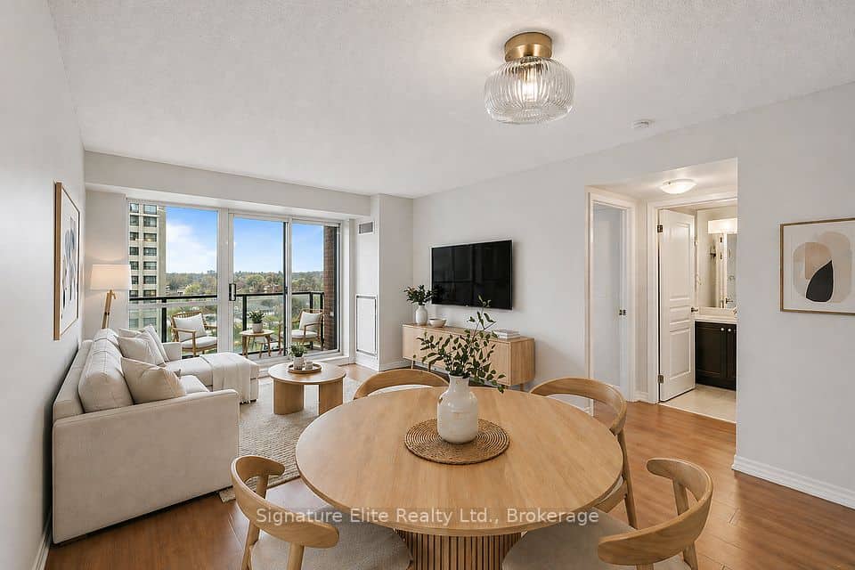 1403 Royal York Road, Toronto