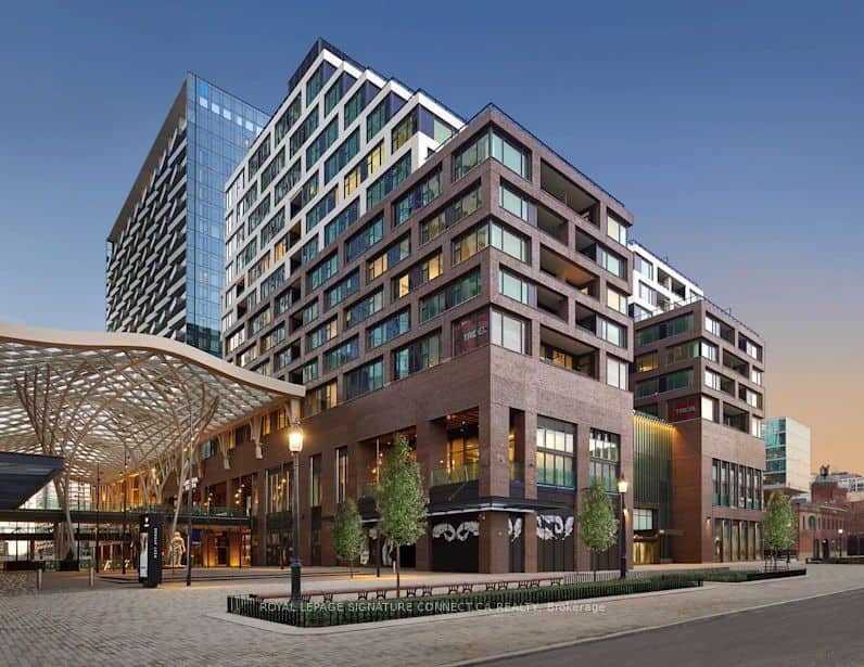 455 Wellington Street, Toronto