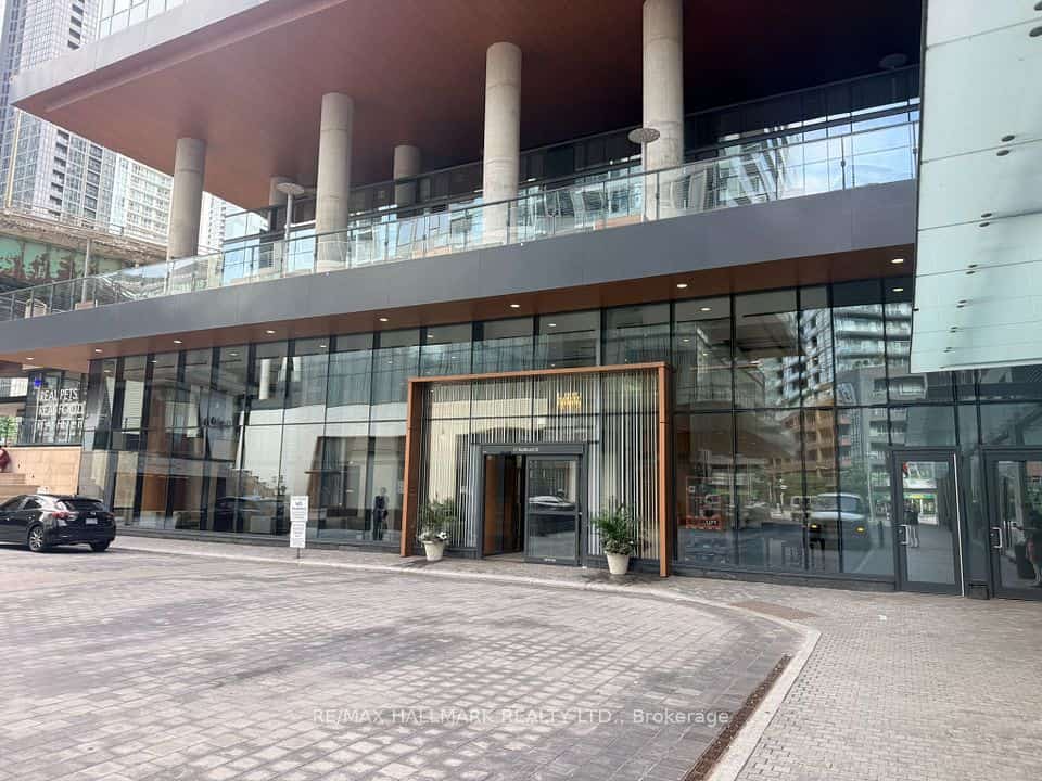 17 Bathurst Street #3206, Toronto, ON M5V 0N1