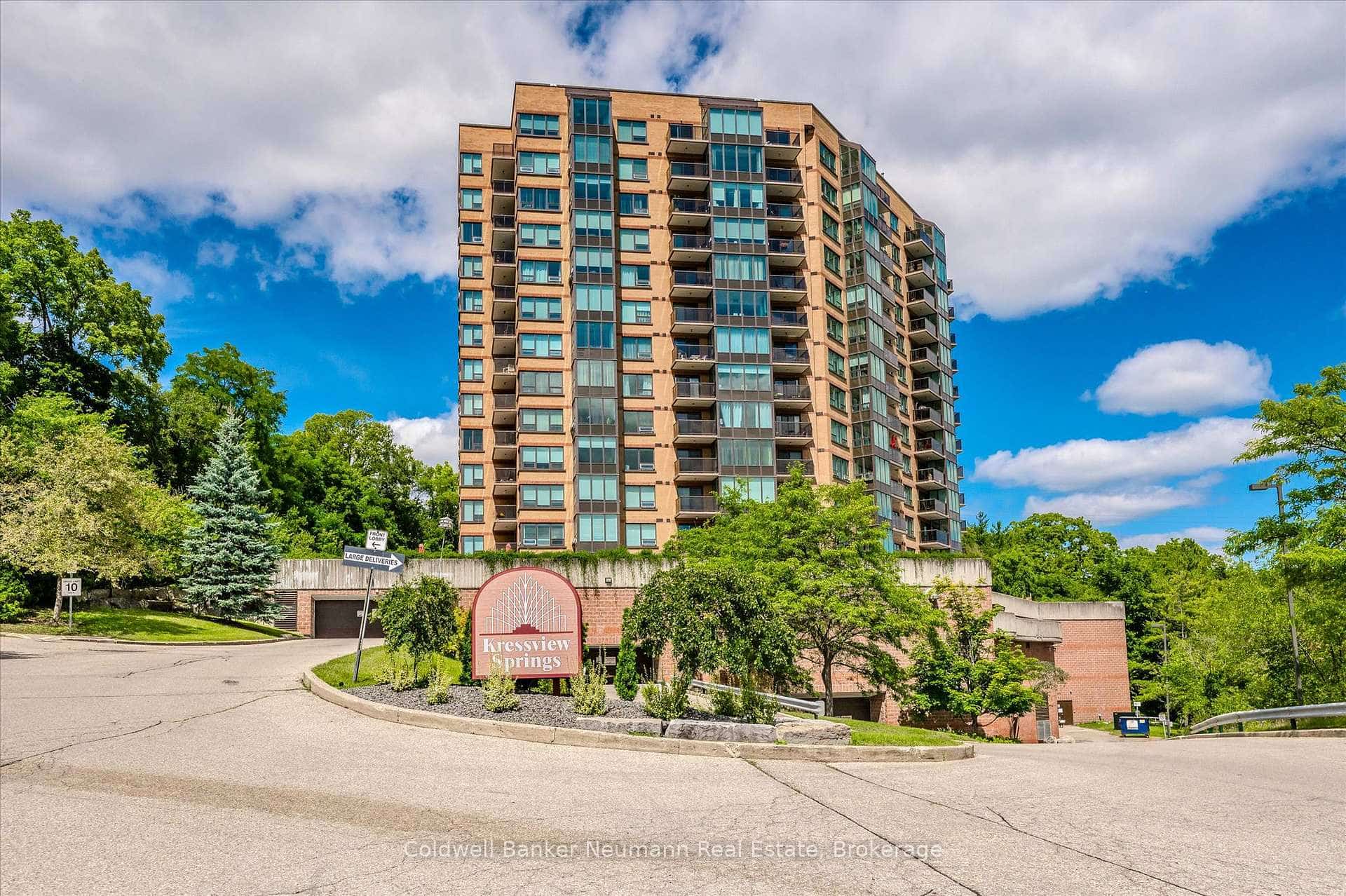 237 King Street W #1106, Cambridge, ON N3H 5L2