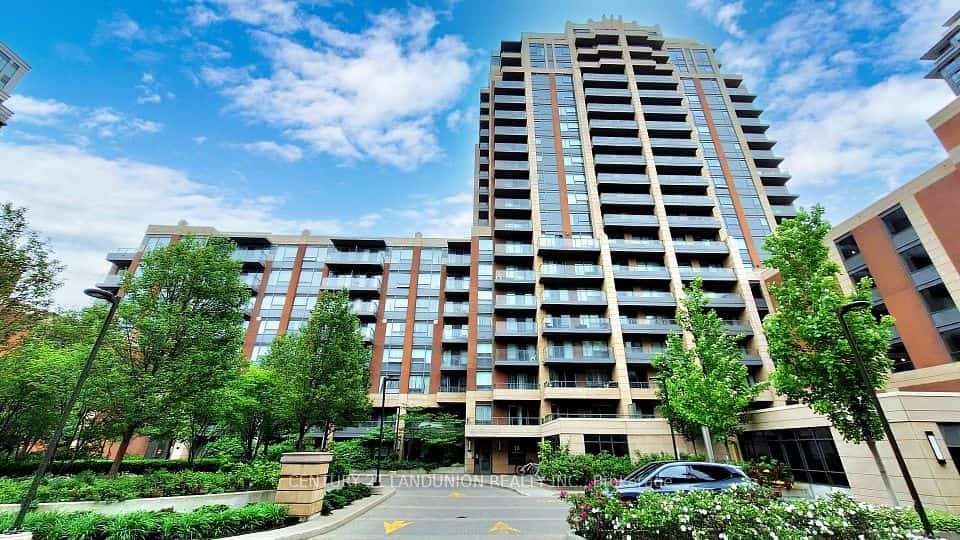 18 Uptown Drive #808, Markham, ON L3R 5M5