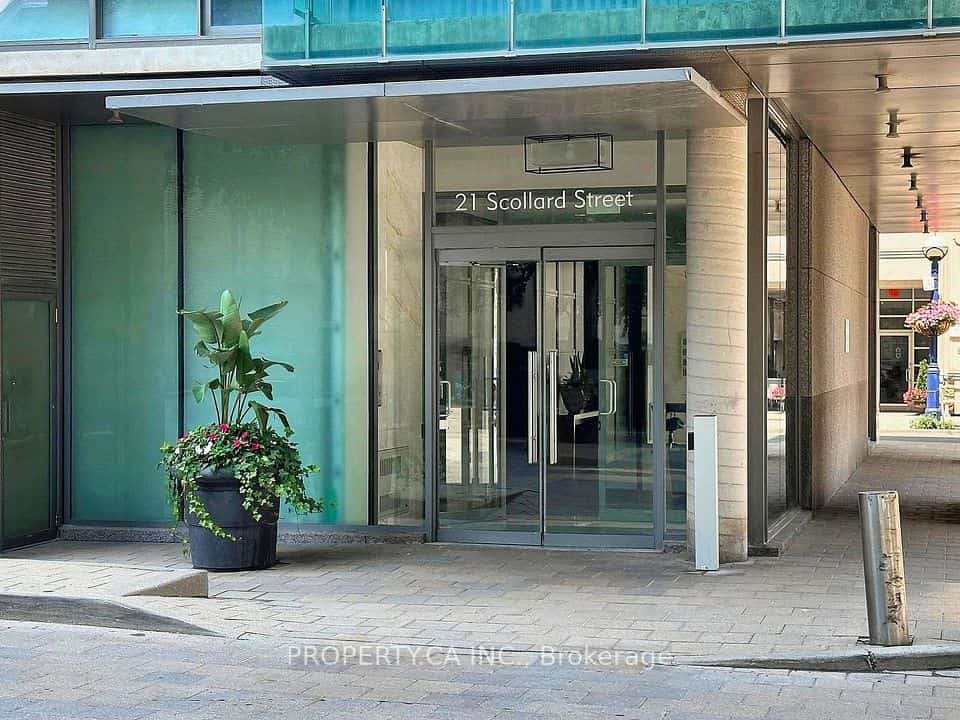 21 Scollard Street #406, Toronto, ON M5R 1G1