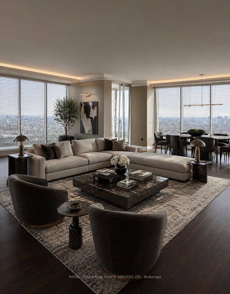 2045 Lake Shore Boulevard W, Toronto