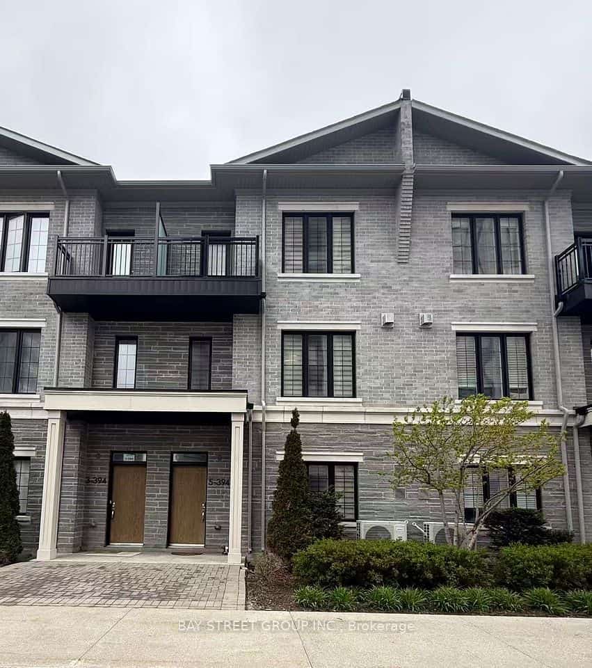 394 Highway 7 Avenue E #TH05, Richmond Hill, ON L3B 0G5