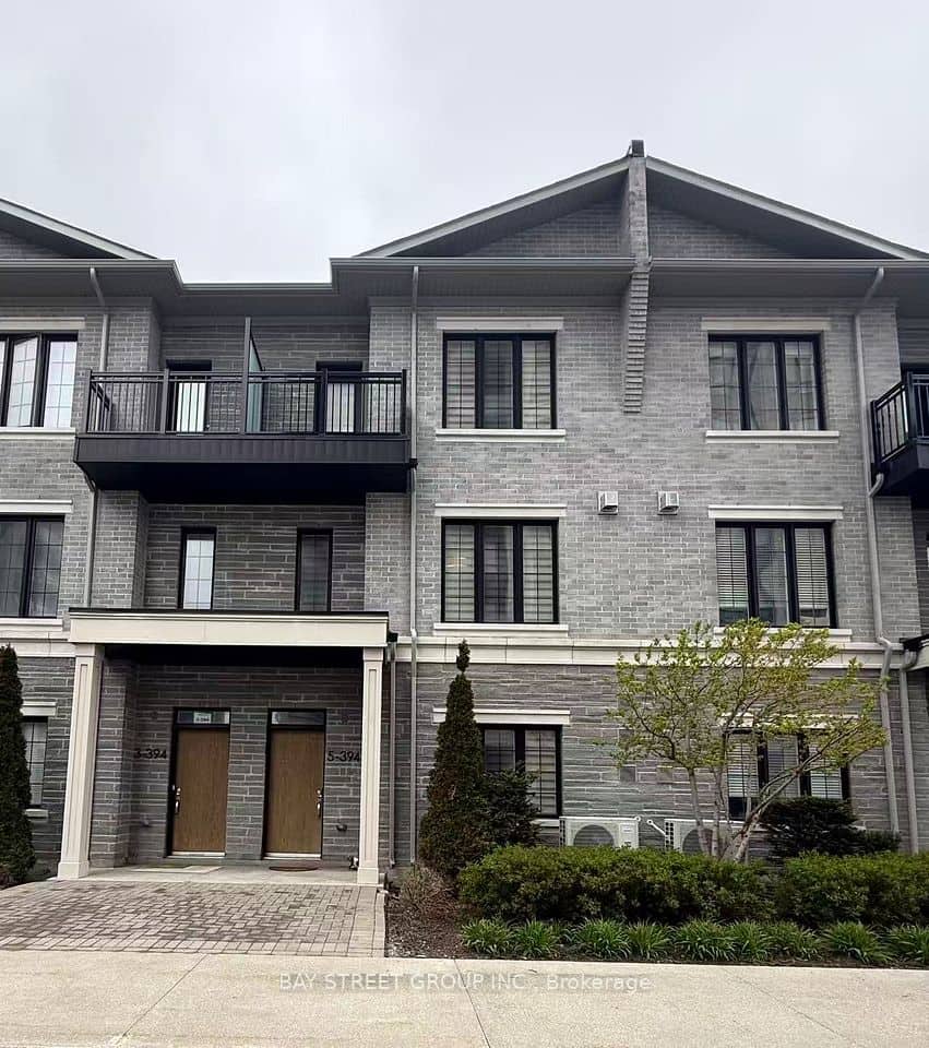 394 Highway 7 Avenue E, Richmond Hill