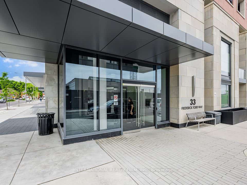 33 Frederick Todd Way W, Toronto