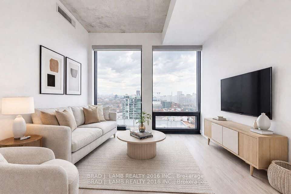 284 King Street E #1301, Toronto, ON M5A 1K4