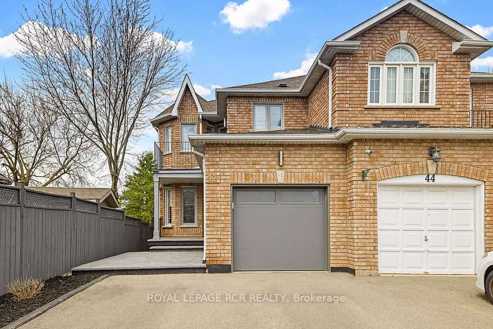 42 Archbury Circle, Caledon, ON L7E 2H7
